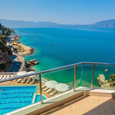 Hotel Toto & Vlore