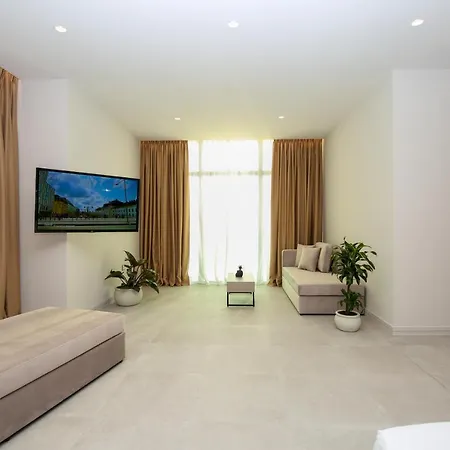Hotel Toto & 4*