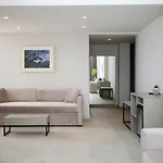 Hotel Toto & 4*