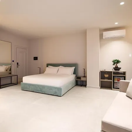 Toto & Hotell
